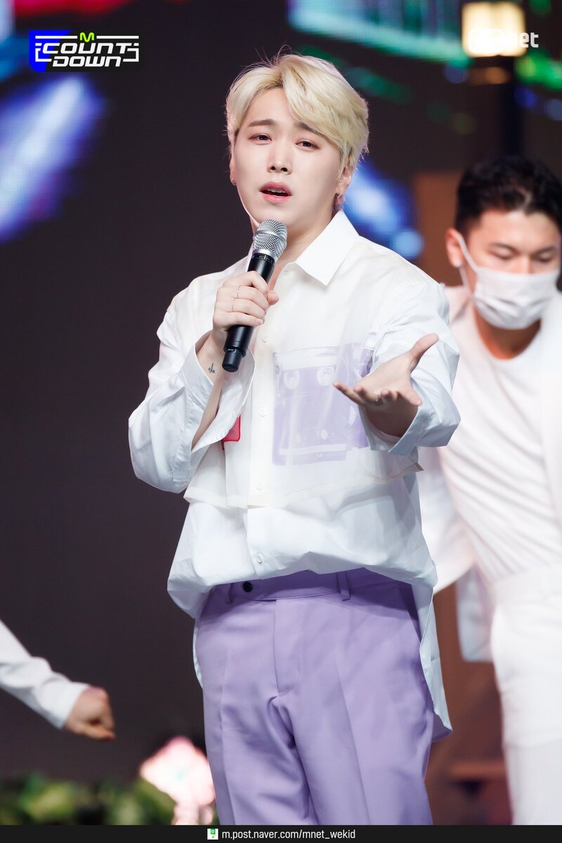 210909 Sungmin "Goodnight, Summer" at MCountdown documents 14
