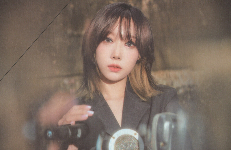 Dreamcatcher 'Apocalypse: Follow Us' Photobook Scans documents 5