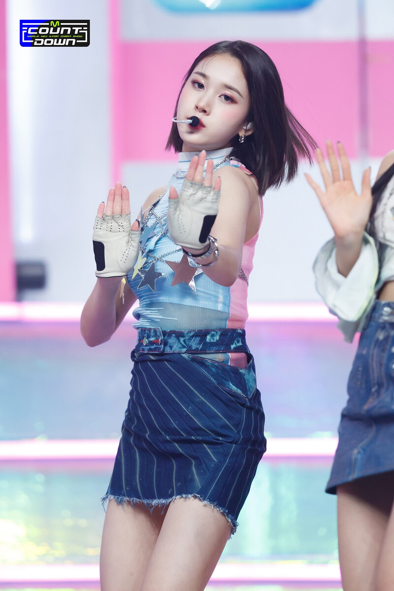 220217 STAYC - 'RUN2U' at M Countdown documents 6