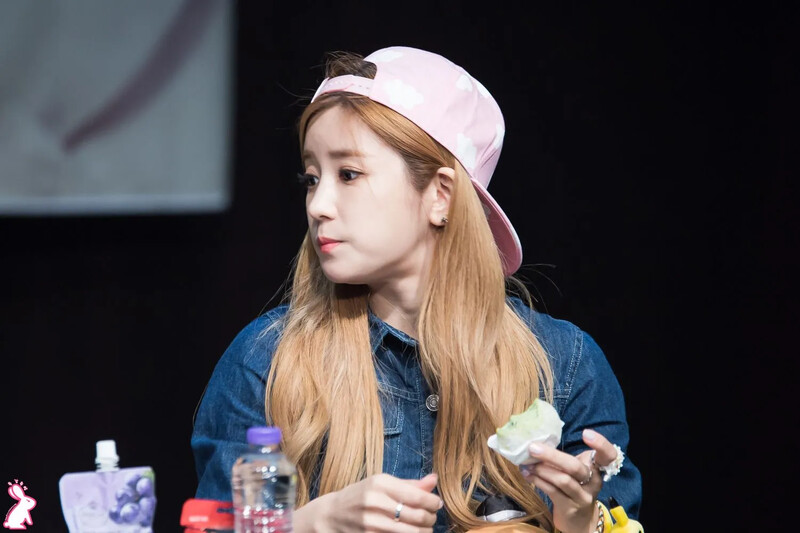 Chorong230_1.jpg