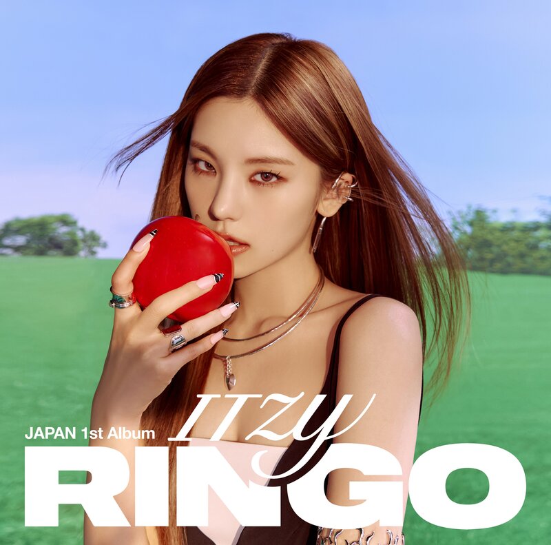 ITZY JAPAN 1st Album 'RINGO' Teasers documents 5