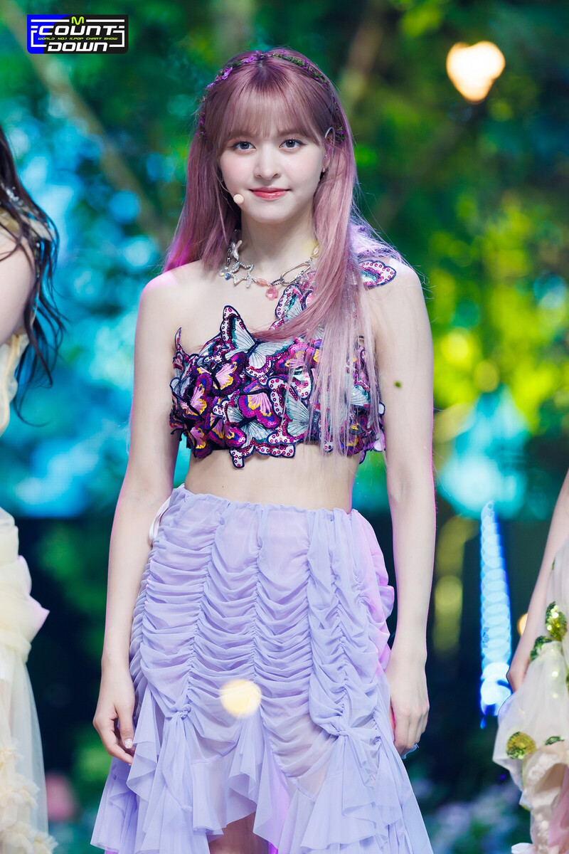 230713 NMIXX Lily - 'Party O'Clock' at M COUNTDOWN documents 6