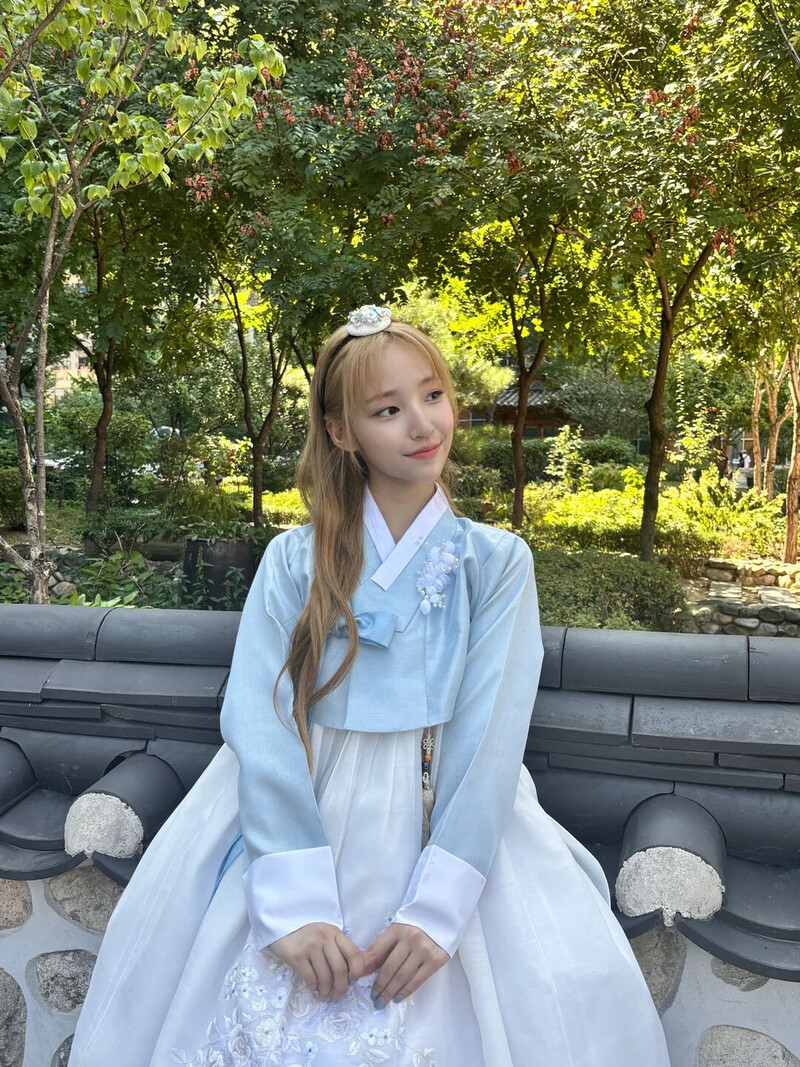 240917 Yunha UNIS twitter update documents 1