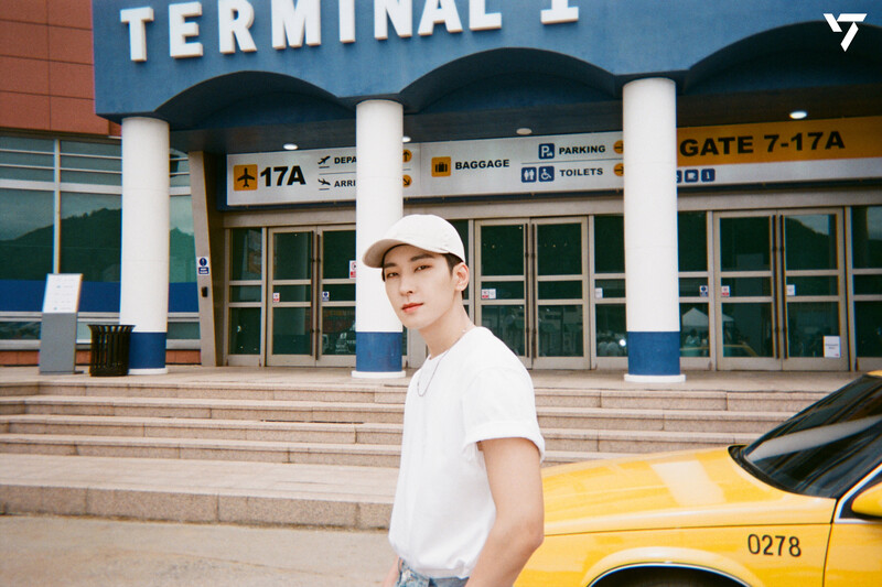 220725 SEVENTEEN ‘SECTOR 17’ Behind film photo - WonWoo | Weverse documents 1