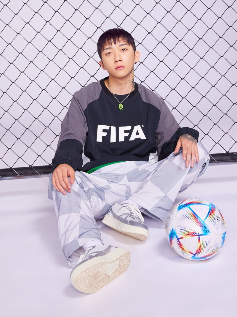 (G)-IDLE SOYEON x WOO x CODE KUNST for FIFA Official Licenced Product Merch documents 10