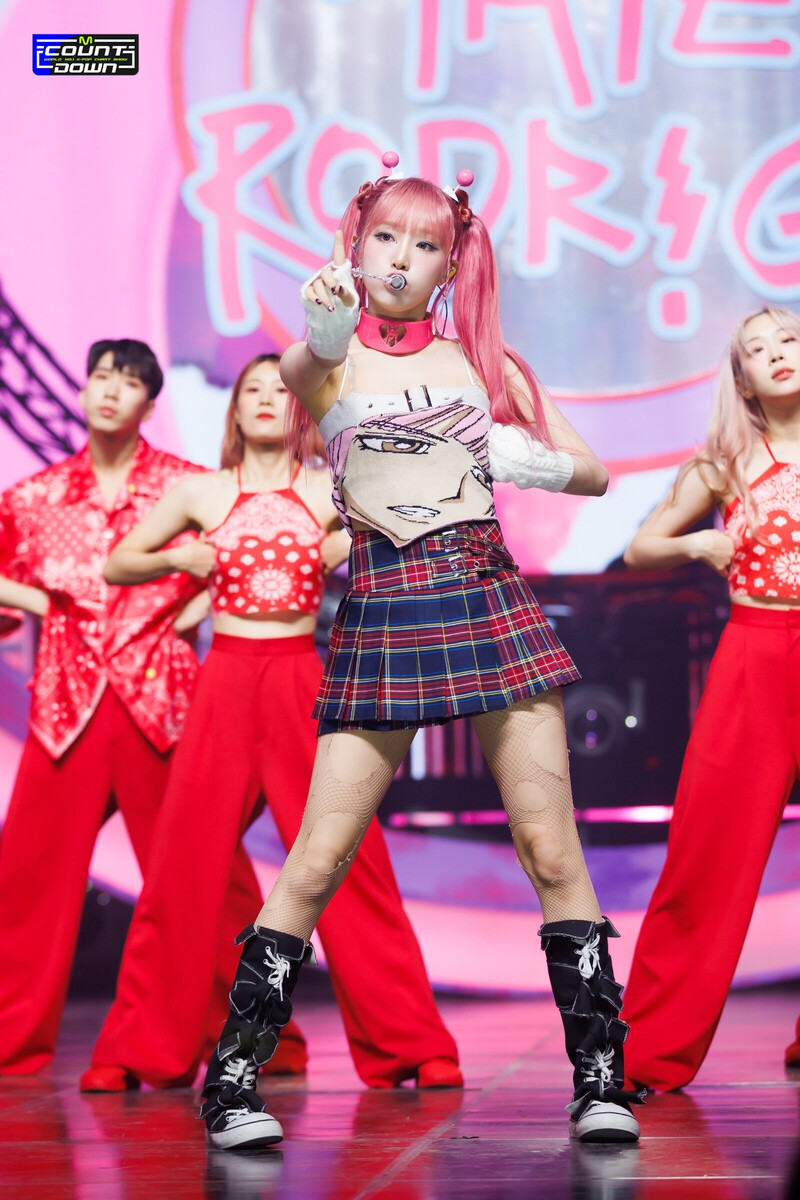 230629 YENA - 'Hate Rodrigo' & 'WICKED LOVE' at M COUNTDOWN documents 4