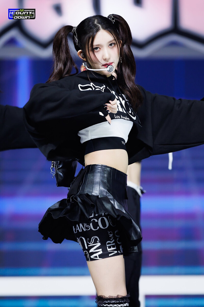 231019 IVE Gaeul - 'Baddie' at M COUNTDOWN documents 8