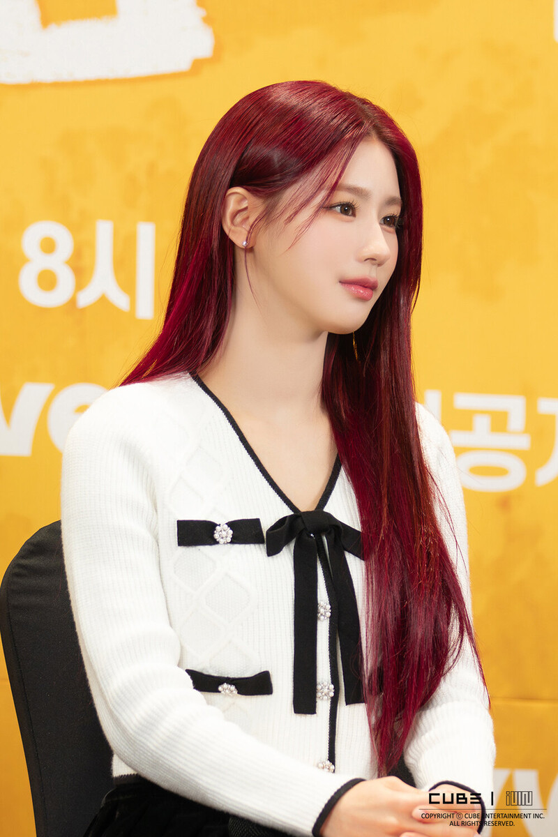 240301 - MIYEON at the JTBC 'Love Siblings' Press Conference - Behind Photos documents 3