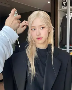 230924 - Rosé Instagram story Update