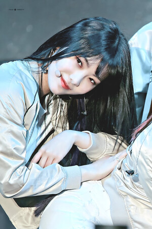 190418 Weki Meki Lucy at Gimhae Culture Festival