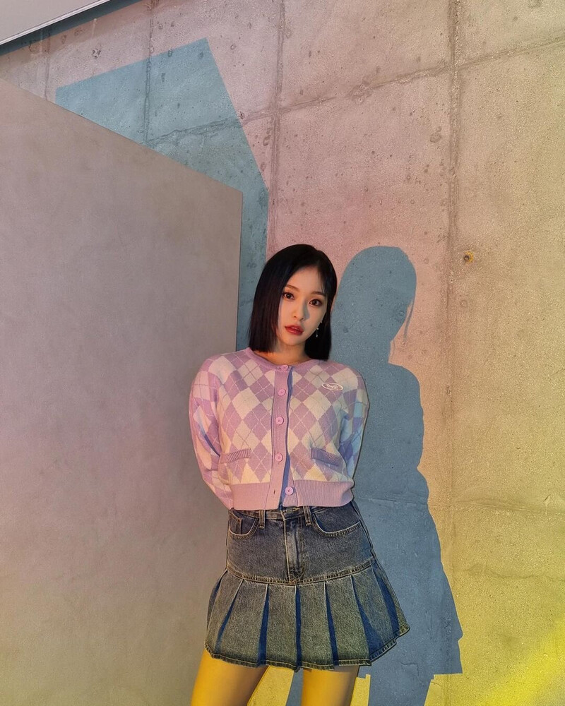 220512 Dreamcatcher Gahyeon Instagram Update documents 1