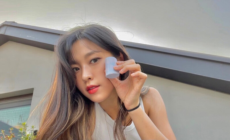 210825 Seolhyun Instagram Update documents 2