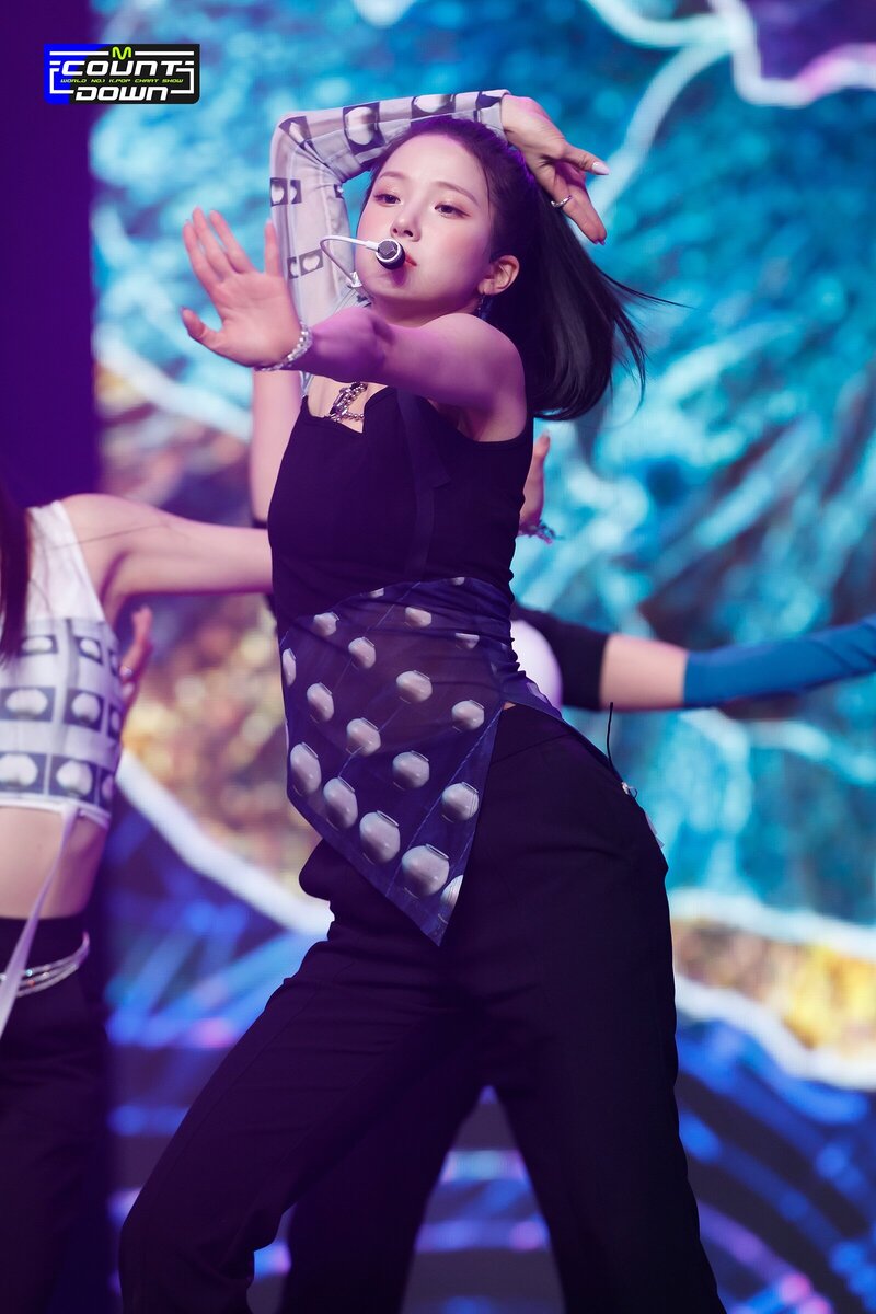 220113 Kep1er - 'MVSK' at M Countdown documents 15