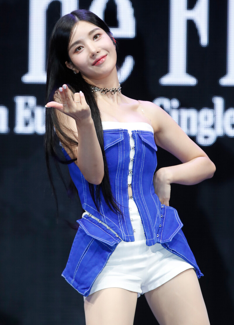 230802 Kwon Eunbi - "The Flash" Comeback Showcase documents 5