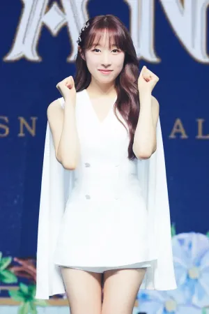 200609 WJSN Soobin 8th Mini Album "Neverland" Comeback Showcase