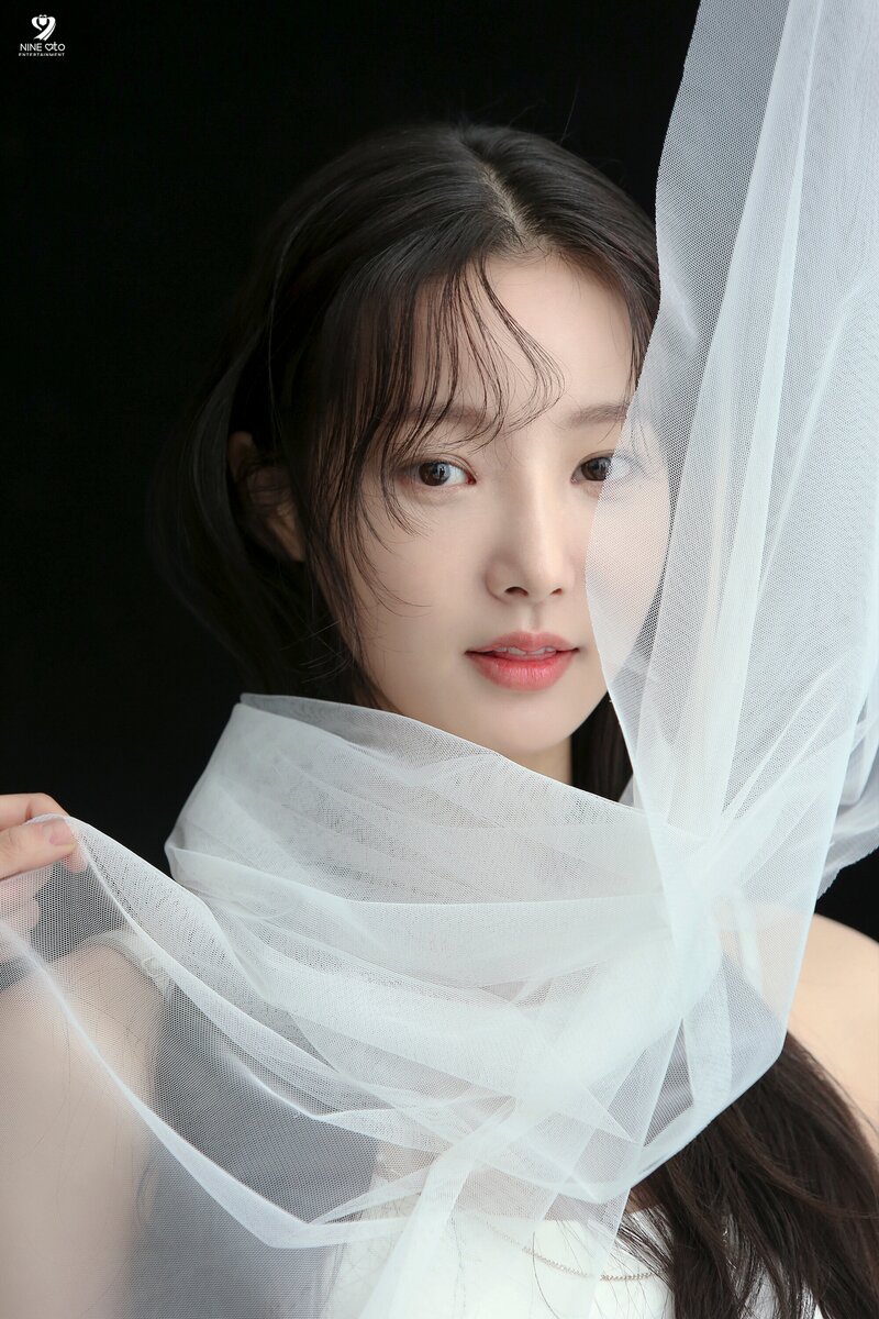 220121 9 Ato Naver Post - Yeonwoo 2022 Arena Homme February Issue Behind documents 2