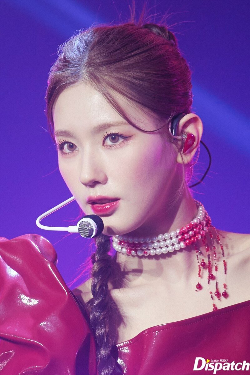 220326 (G)I-DLE Miyeon - 'I NEVER DIE' Showcase by Dispatch documents 4