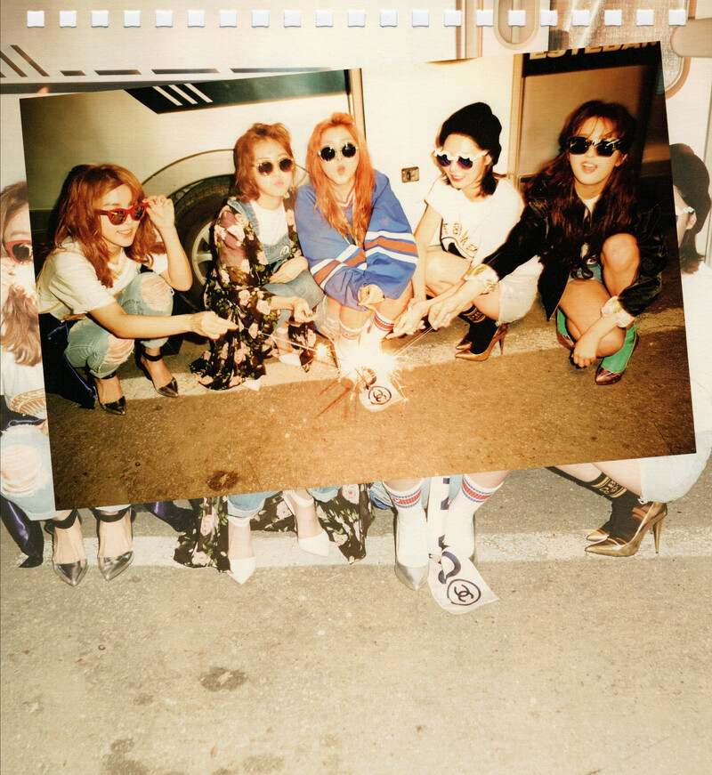 [SCANS] 4Minute 5th mini album '4Minute World' album scans documents 8