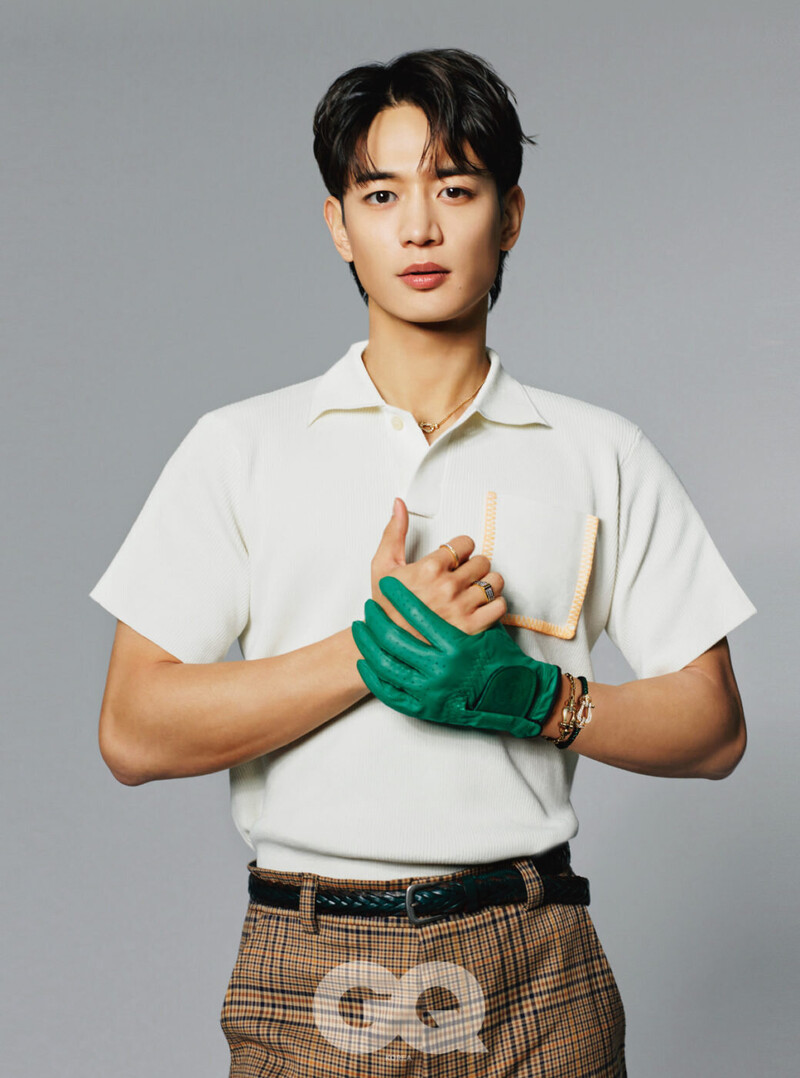 SHINee MINHO for GQ Korea April Issue 2022 documents 4