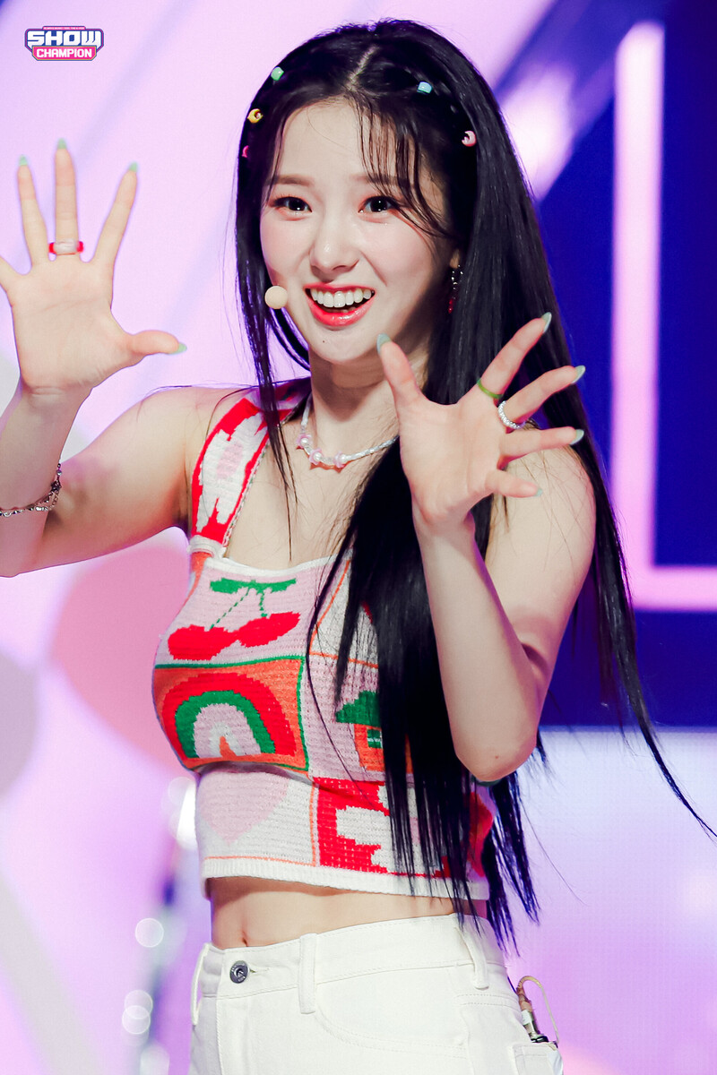 220706 Kep1er - 'Up!' at Show Champion documents 8