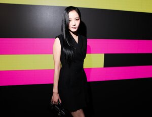 230926 Jisoo at the DIOR Spring/Summer 2024 Collection Show (DiorSS24)