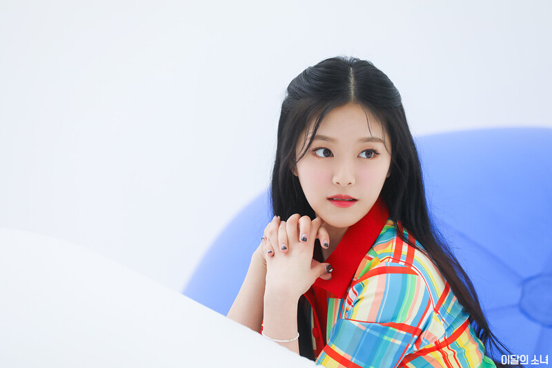 211125 Blockberry Naver Post - LOONA Japan Debut: HULA HOOP Album Behind documents 20