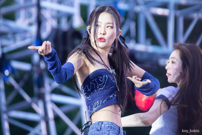 220730 Red Velvet Seulgi at MIK Festival documents 13