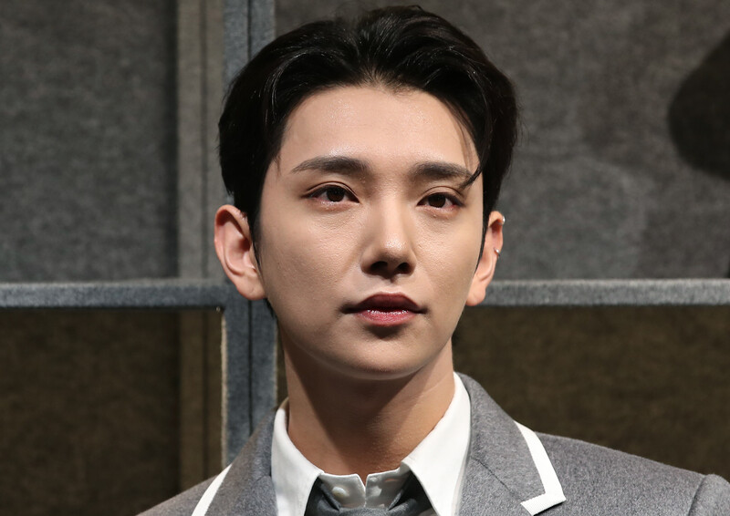 240926 SEVENTEEN Joshua - THOM BROWNE Flagship Store Event documents 1