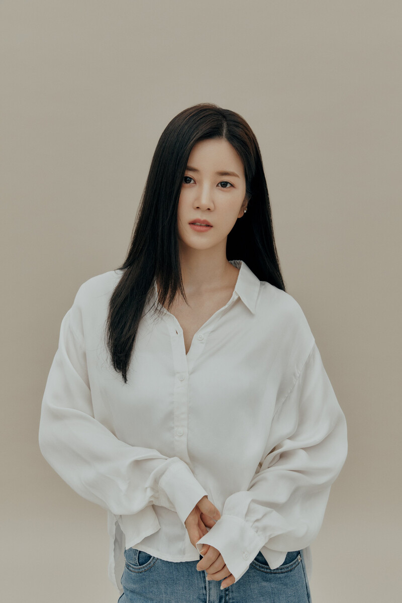 Apink Chorong 2021 Profile Photos documents 5