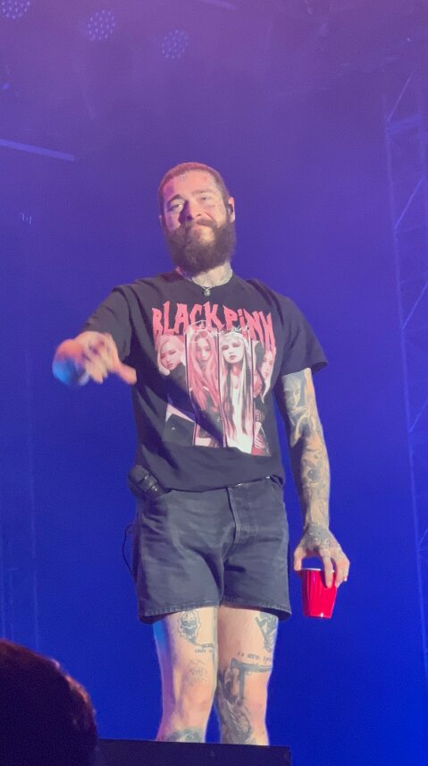 Post Malone Creates Buzz for Wearing BLACKPINK Shirt Merch at His ...