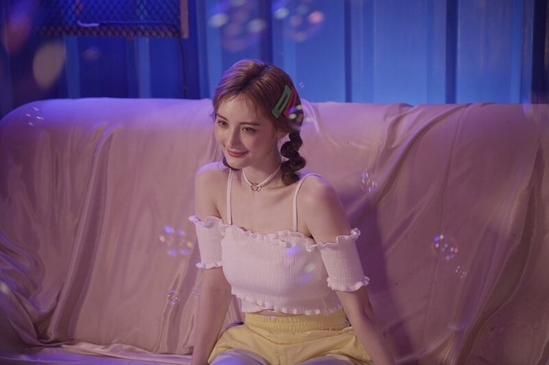 190627-0706 HiCC Twitter Posts - LANA 'Take The Wheel' MV Behind documents 4