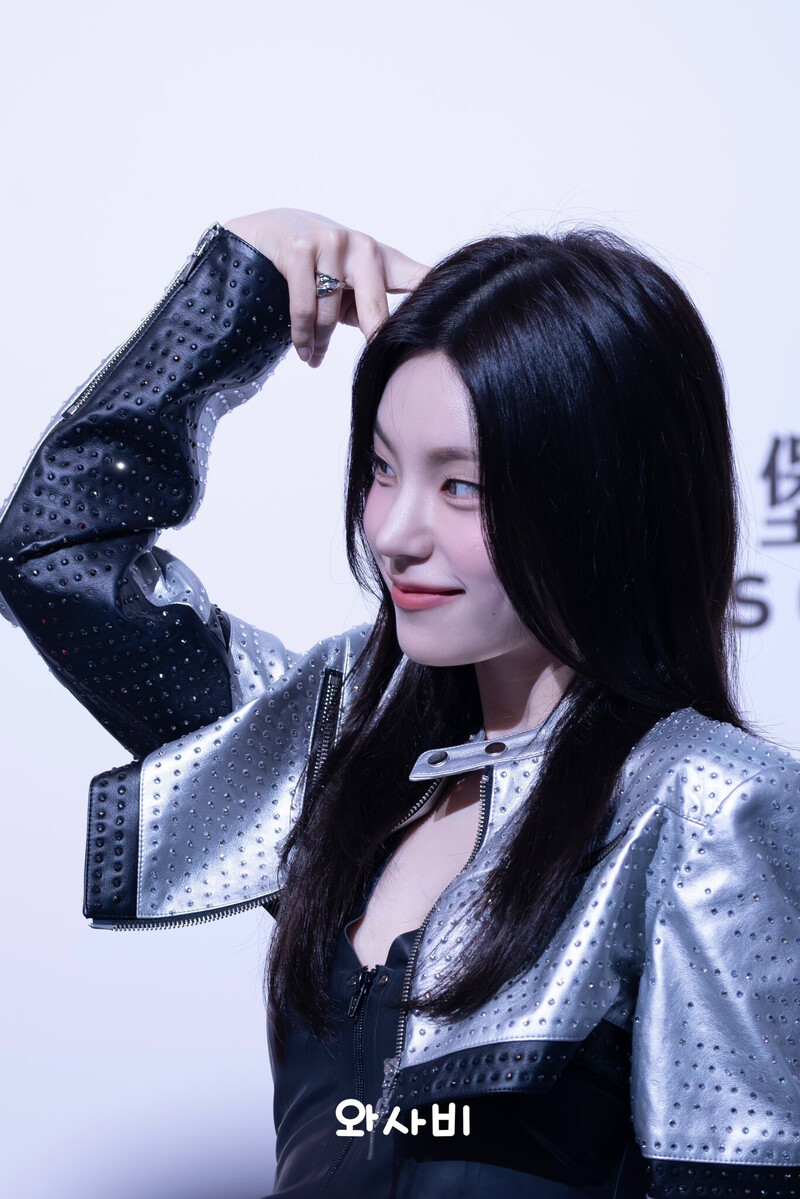 240809 ITZY Yeji - Press Event in Hong Kong documents 3