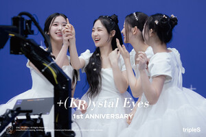 240503 +(KR)ystal Eyes 1st Anniversary Photos