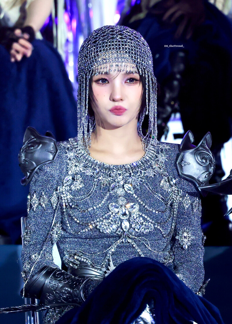 250104 (G)I-DLE Soyeon - at Golden Disc Awards 2025 documents 1