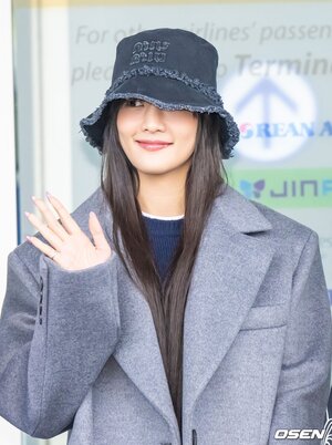 231028 (G)I-DLE Minnie at Incheon International Airport