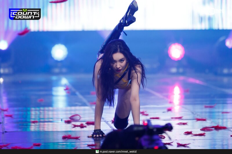 210304 Sunmi -  'TAIL' at M Countdown documents 18