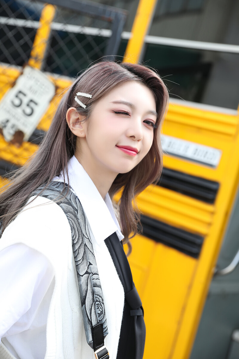220803 Dreamcatcher Naver Post - Dami 'Beauty Full' Special Clip documents 8