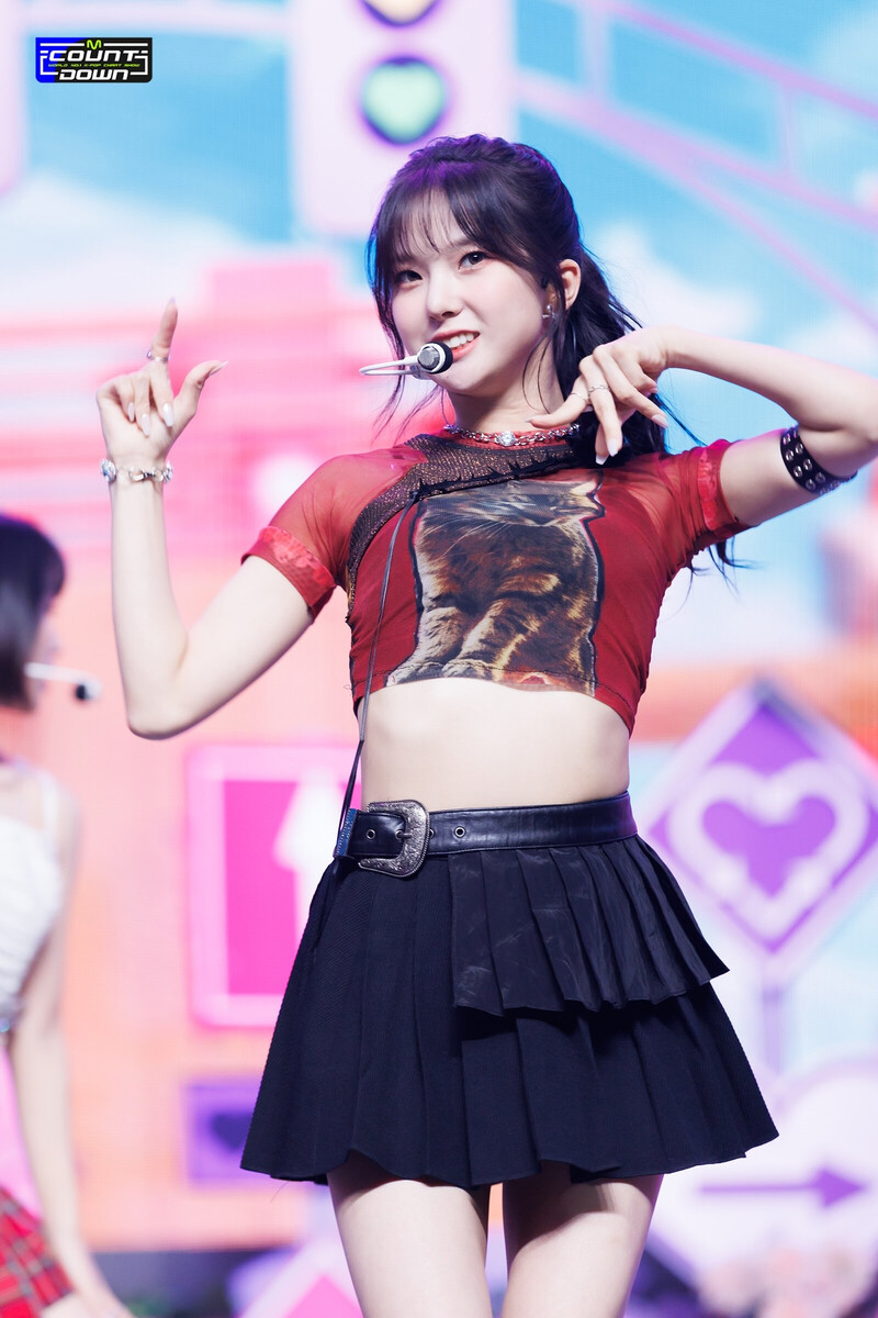 231012 Kep1er Yujin - 'Galileo' at M COUNTDOWN documents 4