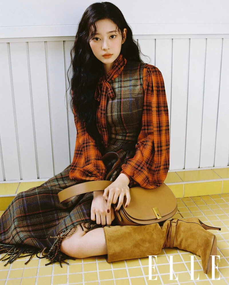 KIM MINJU for ELLE Korea x POLO RALPH LAUREN September Issue 2022 documents 2