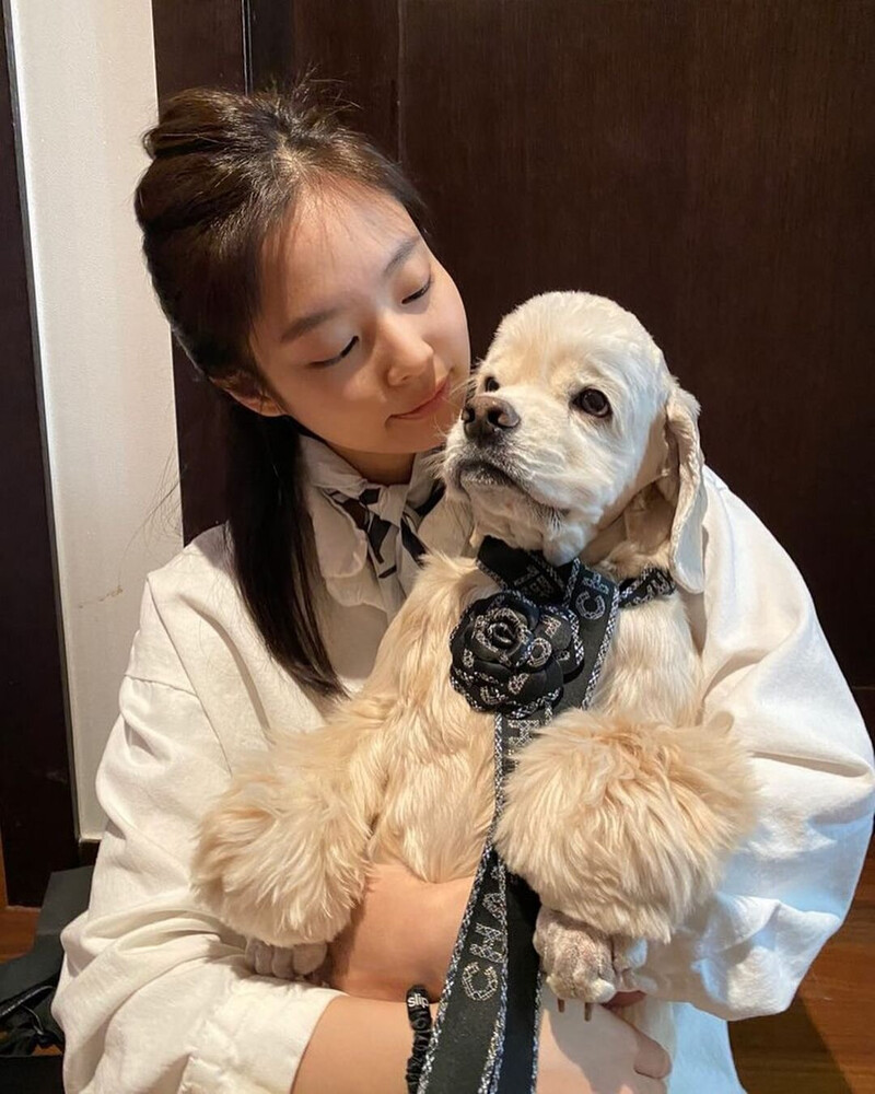 191224 JENNIE INSTAGRAM UPDATE documents 7