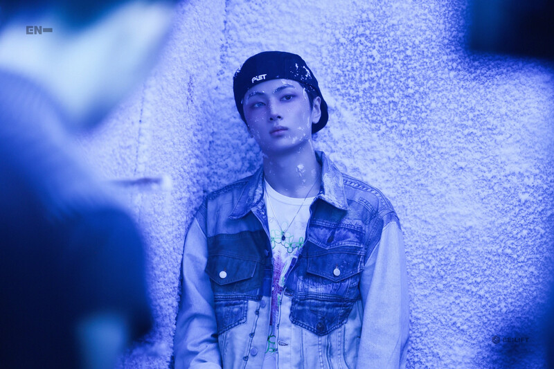 ENHYPEN <BROUGHT THE HEAT BACK> MV BEHIND PHOTO SKETCH documents 8