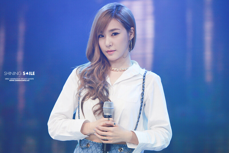 141007 Girls' Generation Tiffany at WAPOP Concert documents 3