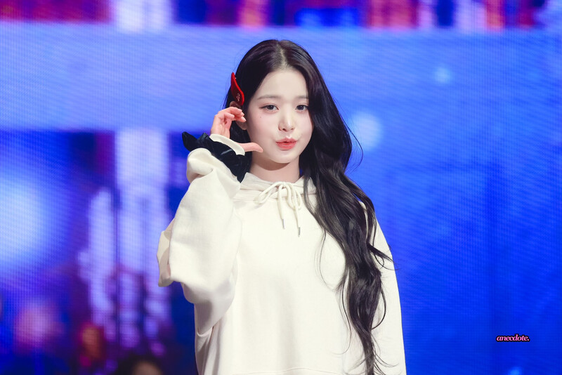 230211 IVE Wonyoung - 'The Prom Queens' Day 1 documents 10