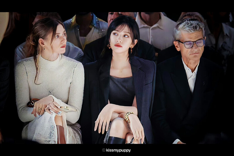 230920 An Yujin at the Milan Fashion Week for Fendi SS24 documents 13