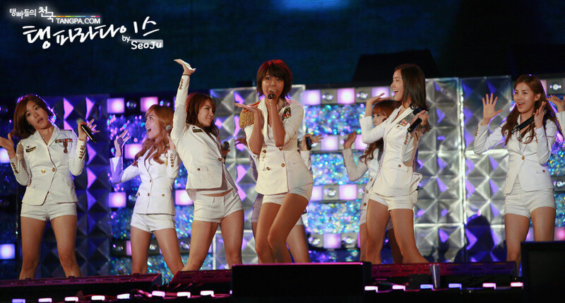 090919 Girls' Generation at 2009 Asia Song Festival documents 9