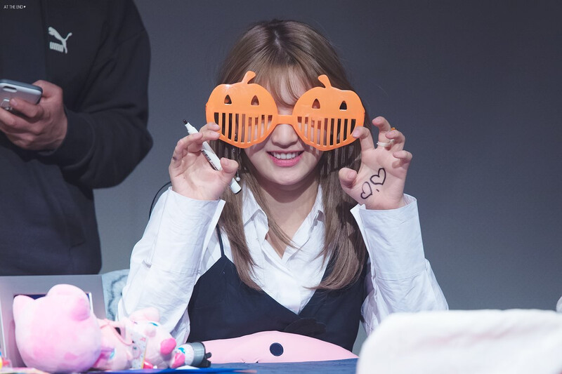 161030 TWICE Jihyo - 1st Fansign 'TWICEcoaster Lane 1' documents 6