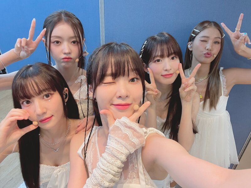230803 OH MY GIRL Twitter Update documents 4