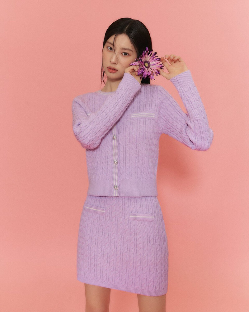 Kang Hyewon for Roem 2023 Pre-Spring Collection documents 5