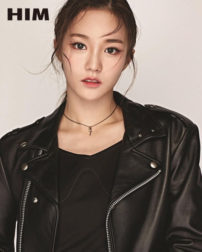 WOO!AH! Nana for HIM magazine February Issue documents 1