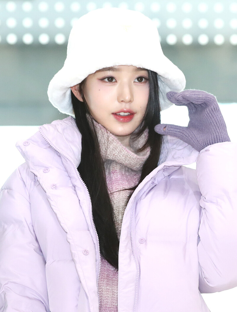 230222 IVE Wonyoung documents 11